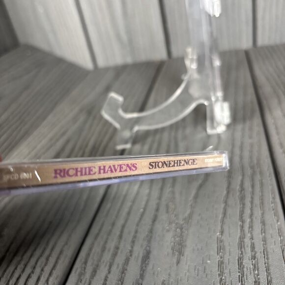 RICHIE HAVENS Stonehenge Unavailable In The US Bob Dylan & Bee Gees Covers NEW - Picture 3 of 3